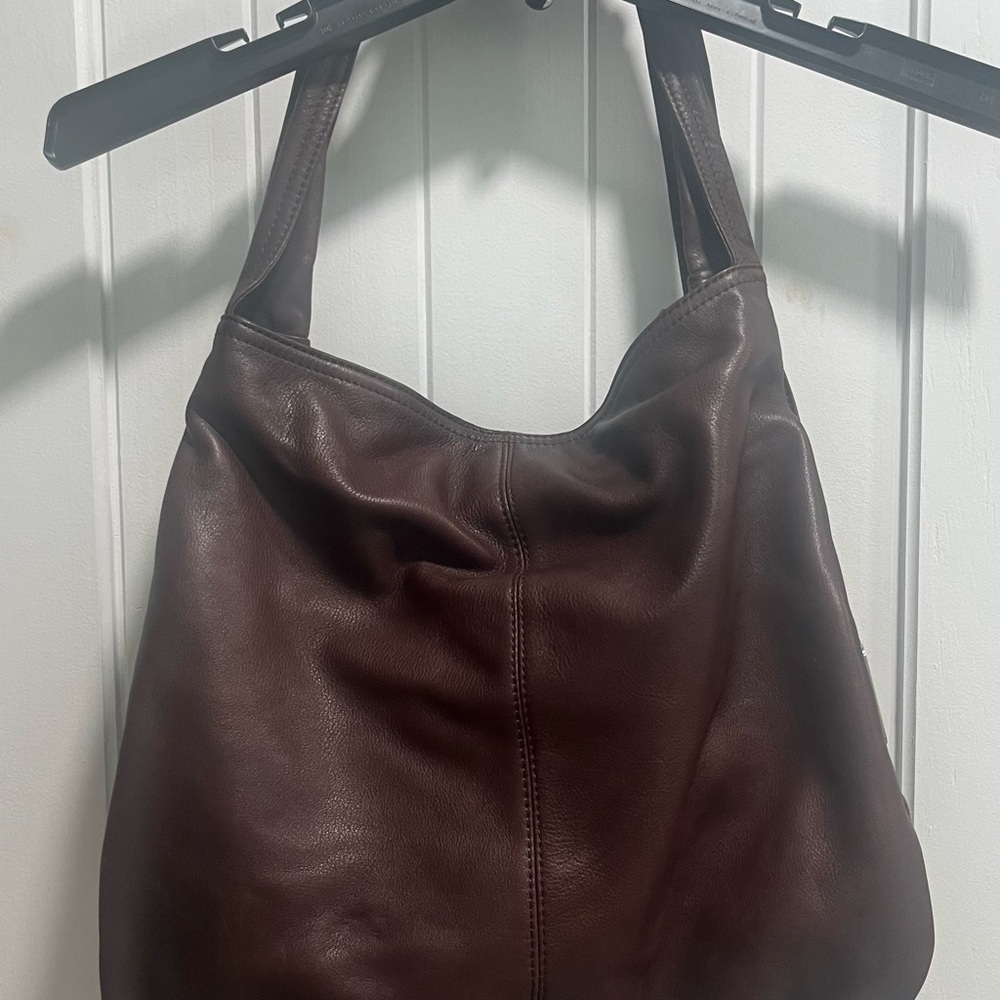 B. Makowsky Brown Leather Shoulder Bag